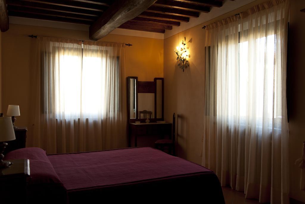 Agriturismo La Colombaia Cerreto Guidi Quarto foto